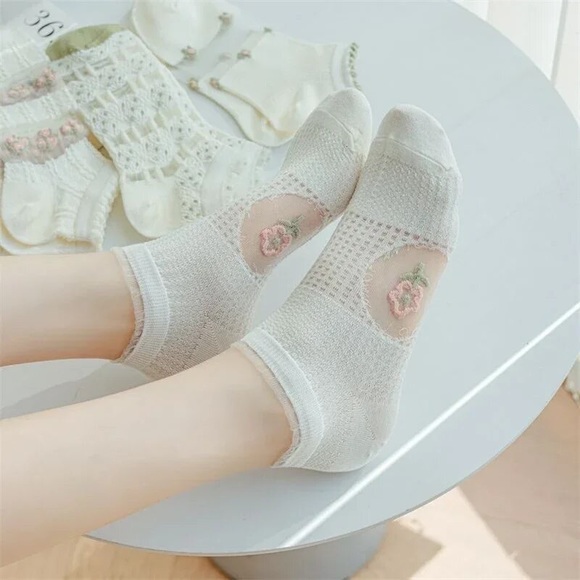 1-5pairs Happy Easter Gift Socks - Picture 7 of 16